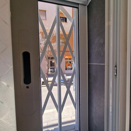Barcelona, Apartamento De 1 Habitacion لوسبيتاليت دي يوبريغات المظهر الخارجي الصورة