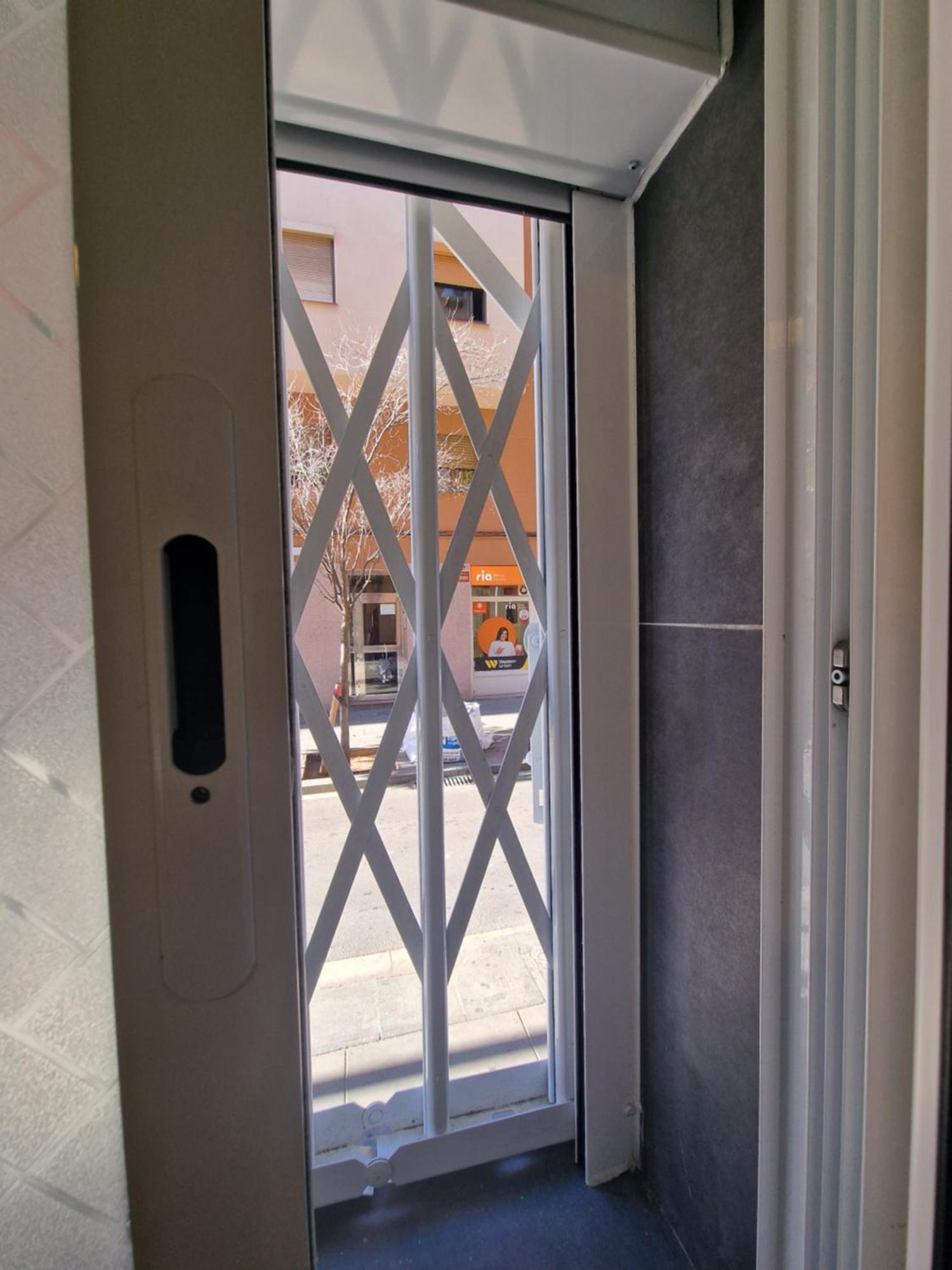 Barcelona, Apartamento De 1 Habitacion لوسبيتاليت دي يوبريغات المظهر الخارجي الصورة