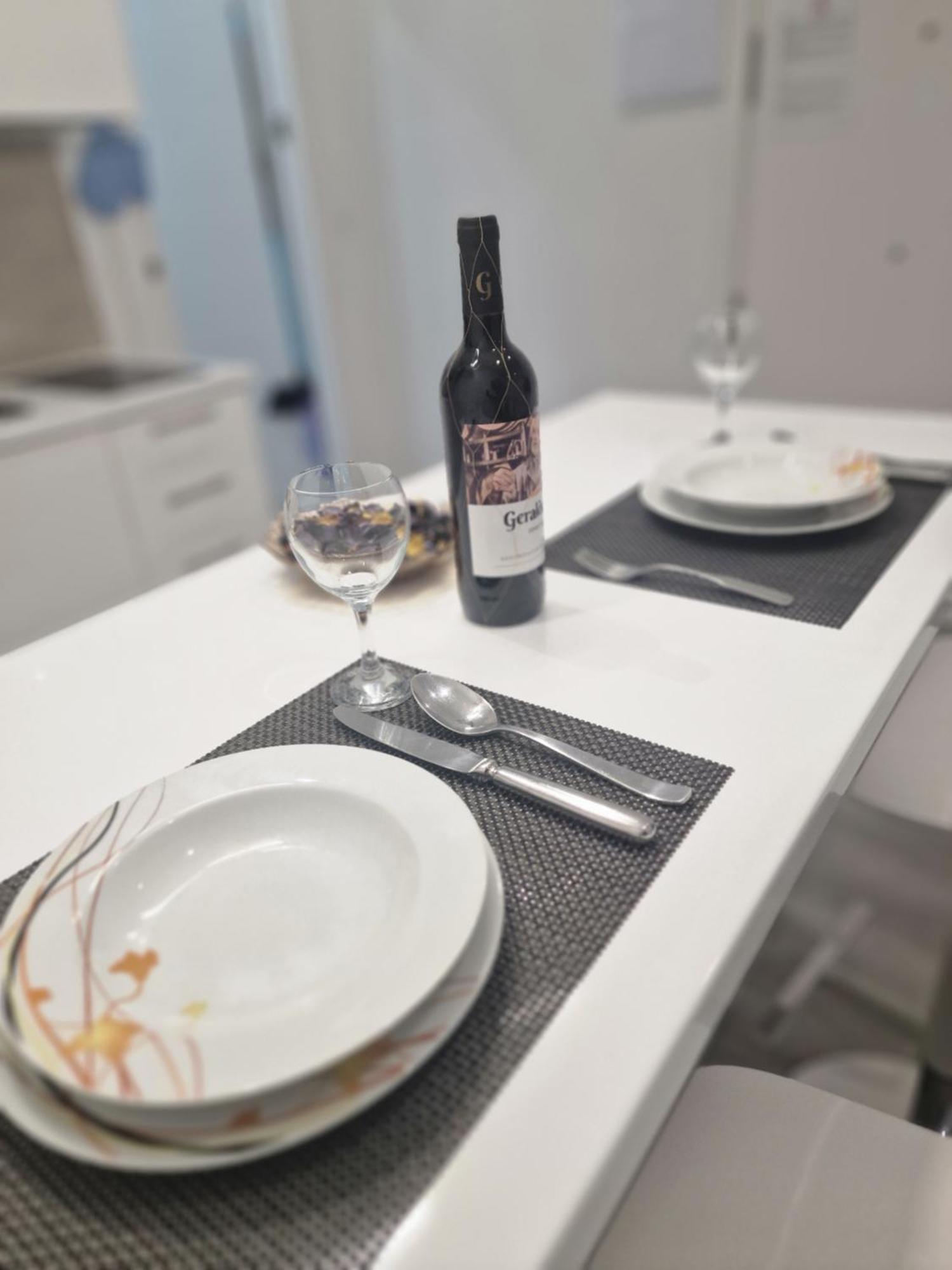 Barcelona, Apartamento De 1 Habitacion لوسبيتاليت دي يوبريغات المظهر الخارجي الصورة